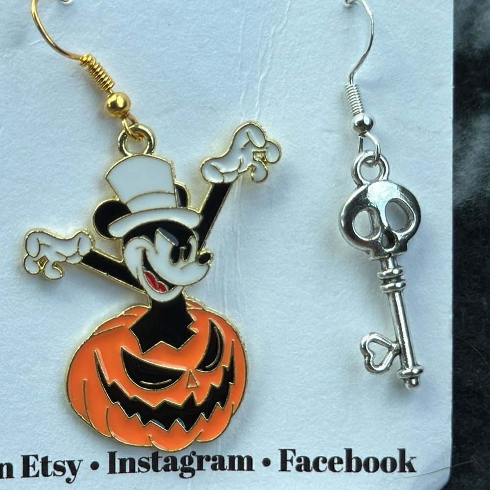 Scary mickey mouse pumpkin earrings with bonus pair of skeleton key earrings - Picture 3 of 4